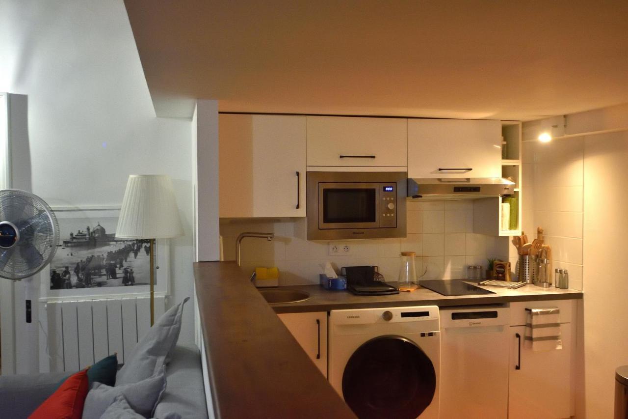 Apartment 33 On The Old Historic Senate Square Niza Exterior foto