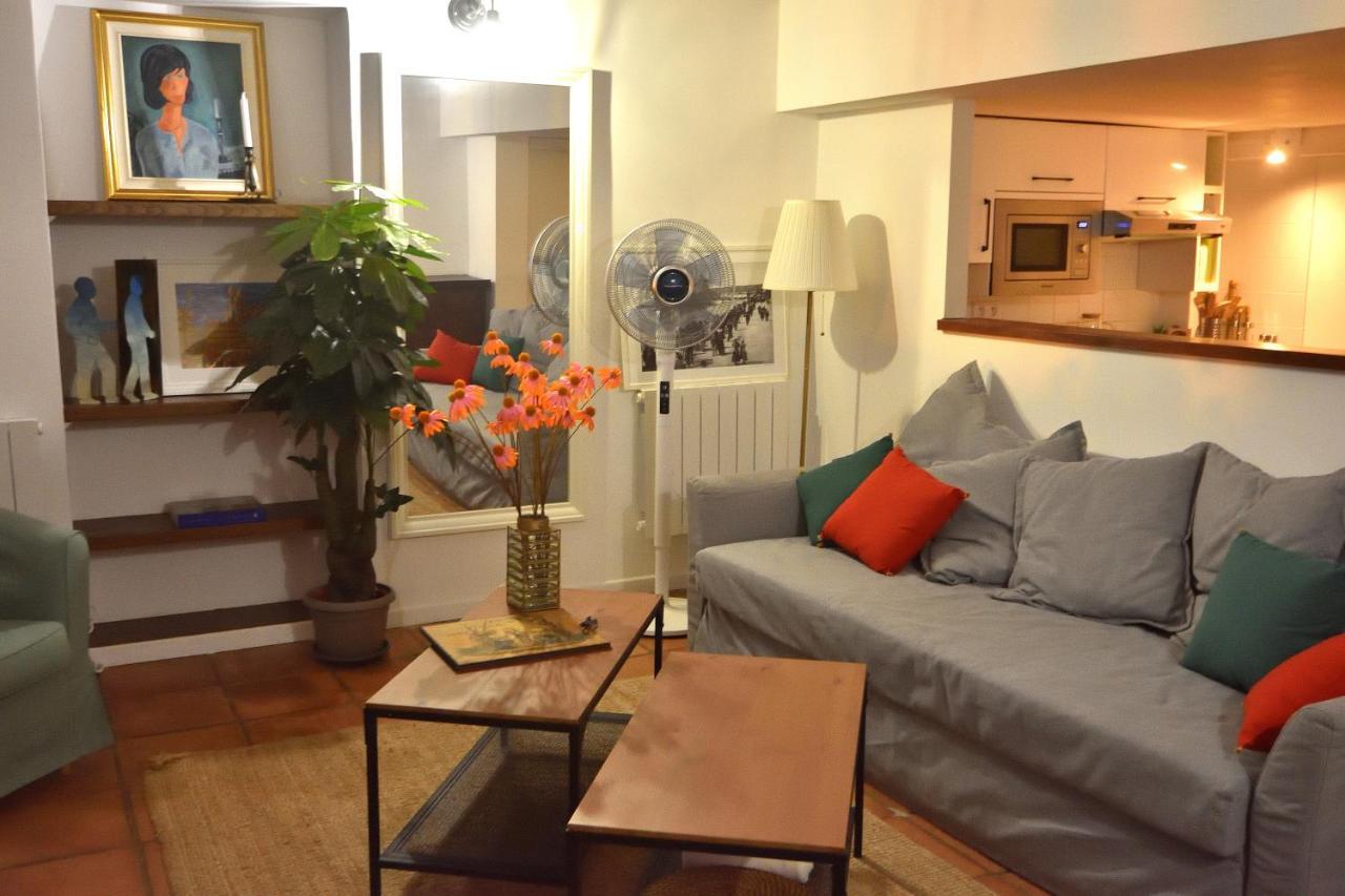 Apartment 33 On The Old Historic Senate Square Niza Exterior foto