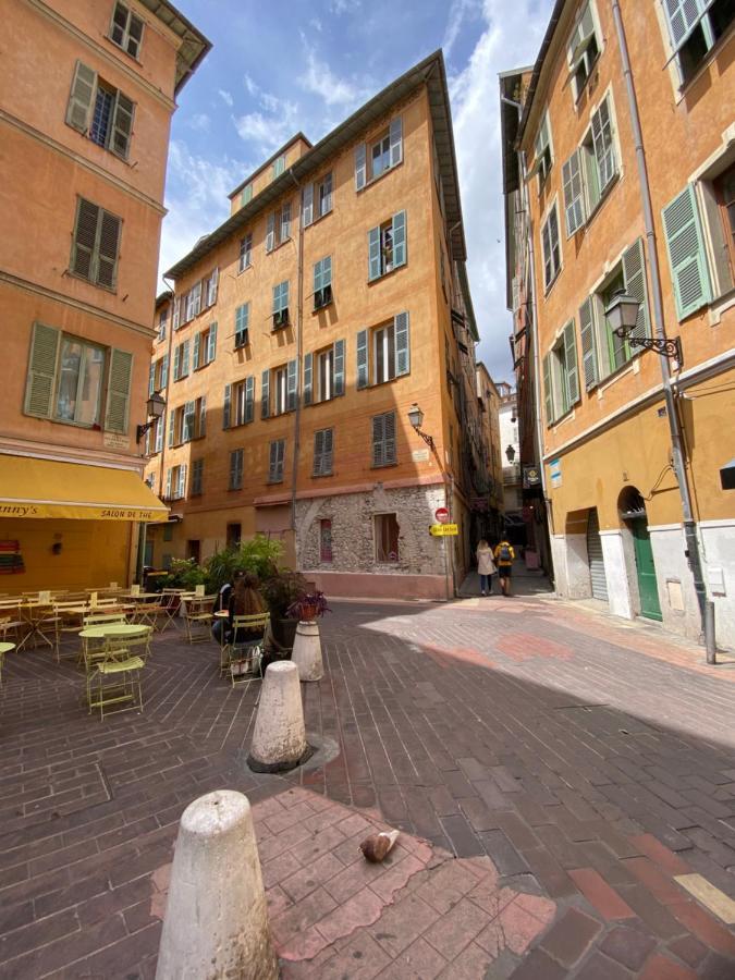 Apartment 33 On The Old Historic Senate Square Niza Exterior foto